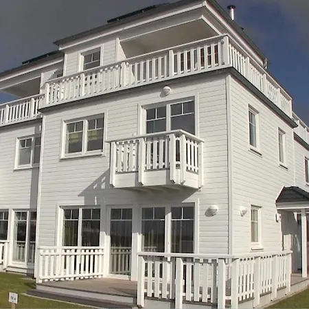 Weisse Strandvilla 58a Holiday home Olpenitz