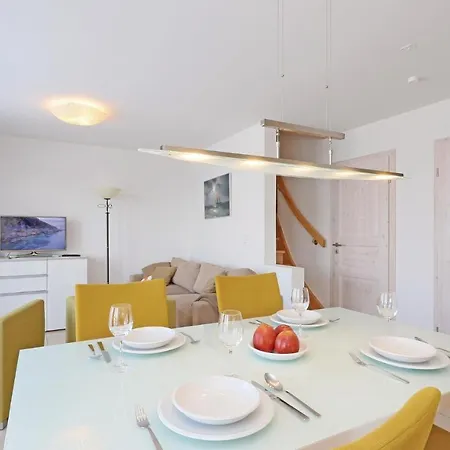 Holiday home Weisse Strandvilla 58a