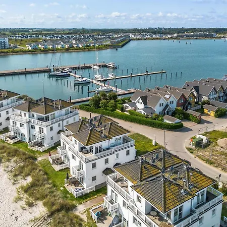 Marina Sands Olpenitz