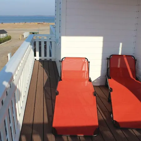 Holiday home Weisse Strandvilla 58a